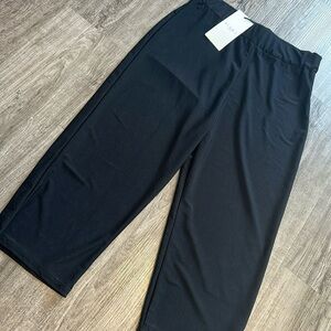 CLUB L LONDON
Trousers